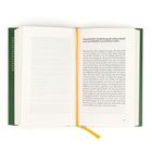 "Trauerbericht, Entdeckung des dritten Briefs und zwei Modelle romantischer Liebe." Ein aufgeschlagenes Buch mit Lesezeichen.