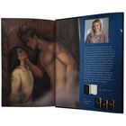 Text über Marie Niehoff und ihre Bücher, darunter "Die Vampire Royals" und "Die Dragonbound-Trilogie". Links Illustration von Paar.