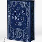 „The Witch in the Dead of Night“ von Charlotte Buckley. Dunkles Cover mit silbernen, dekorativen Mustern.