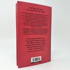 Text: "Drei Tage, drei Leben, ein Luxushotel in den Bergen... Jury Grazer Stadtschreiber:in." Roter Buchrücken mit schwarzem Text.