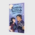 Buchtitel: "Supernatural Fake Boyfriend - Casting the Creature" von Anna Lukas. Illustration eines Paares unter Mondschein.