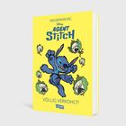 "Deshalb hat der Vampir nicht Hallo gesagt!" "Komm, Stitch, lass uns schauen, was Jamba und Plikliii machen!" "Ich immer noch keine Ähnlichkeit sehe!" "Gefällt es dir hier?" "Und wie! Toller Vorschlag, Lilo!" "Stitch glaubt, die Pause ist vorbei." 

Eine bunte Comic-Illustration mit den Figuren Stitch und Lilo in einem Museum.