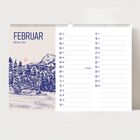 FEBRUAR, Bäcker Alm. Illustration einer winterlichen Almhütte vor Bergen und Nadelwäldern. Daten von 1 bis 28.