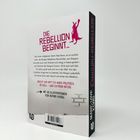"Die Rebellion beginnt...", gefolgt von einer Beschreibung über witzige, politische Geschichten vom Känguru.