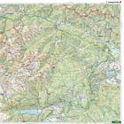 Karte mit Bergen und Orten, darunter "Triglav", "Bled" und "Jesenice". Sie zeigt Straßen, Pfade und Flüsse.