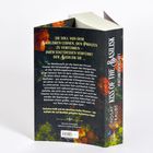 Buchtitel: "Kiss of the Basilisk - Verführerisches Gift" von Lindsay Straube. Dunkles Design mit Blumenmuster.