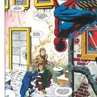 Comic-Szene: Spider-Man hängt kopfüber an einem Gitter. Drei Personen am Boden kommentieren überrascht.