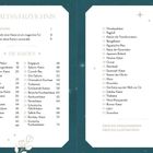 Inhaltsverzeichnis mit Einleitung und Karten. Enthält eine Liste von Katzenarten mit Seitenzahlen. Blumendekorationen.