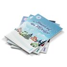 "24 Rätselkrimis im Advent". Eine Box voller kleiner Bücher mit einer winterlichen Landschaft.