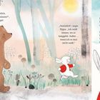 „Wisst ihr eigentlich, wohin wir gehen müssen?“, fragte der Vogel. Ein Bär, ein Hase und ein Vogel wandern im Wald.