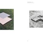 "Two Rhombuses" 1966, Acryl auf Leinwand. "Grass Rhombuses" 1967, temporäre Installation. Zwei Rauten im Gras und auf Leinwand.