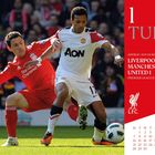 1 TUE. Liverpool FC 3, Manchester United 1, Premier League. Juni-Kalender. Zwei Fußballspieler im Spiel.