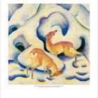 "Februar 2021. Zwei Rehe auf einer winterlichen Landschaft aus blauen und beigen Wellenformen. Gemälde mit fantasievollem Stil."