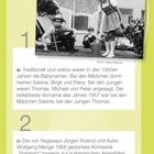 Alltag Antworten: Text über Babynamen der 1950er-Jahre. Foto von spielenden Kindern, Junge und Mädchen in traditioneller Kleidung.