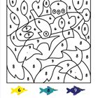 Malvorlage mit Zahlen: "8" und "9" in Formen. Unten gelber Fisch "6", blauer Fisch "8", violetter Fisch "9".