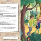 Texte: Dialoge zwischen Hannah und Jonas über ihren Hund Oskar im Wald. Illustration: Kinder, Hund, Bäume, Flechten.