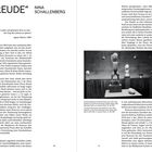 "PURE FREUDE" NINA SCHALLENBERG. Skulptur und Inszenierung bei Brancusi. Foto von Skulpturen in einem Ausstellungsraum.