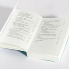 Buchseiten mit Inhaltsverzeichnis: mehrerer Kapitel zu Themen wie Bauchgefühl und menschliche Medizin. Kapitelnummern und Seitenzahlen.