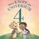 Text: „Mein Knopf, ein Universum 4“ und „Illustriert von Marielle Rusche“. Illustration von zwei fröhlichen Kindern, einem Otter und einer Katze auf einer Wiese.
