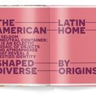 Auf rosa Hintergrund stehen große, violette Wörter: "THE AMERICAN LATIN HOME", "SHAPED BY DIVERSE ORIGINS". Darunter kleinerer Text.