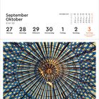 Kalenderseite, 27. September bis 3. Oktober, 3. Oktober: Tag der Deutschen Einheit. Bild: Buntglas-Kuppel in Dresden.