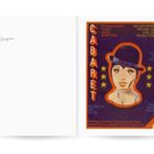 Linke Seite: "Cabaret** Progress Film-Verleih Berlin 84 x 59,7 cm • 1975". Rechts Plakat: "CABARET", gezeichnetes Gesicht mit Hut.