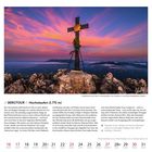 // BERGTOUR // Hochstaufen (1.771 m). Gipfelkreuz auf dem Hochstaufen mit Ausblick in die Berchtesgadener Alpen.