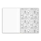 Links eine leere Seite, rechts ein Muster mit Schmetterlingen, Pilzen und Blumen in feinen Linien.