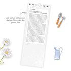 Text: „mit vielen hilfreichen Garten-Tipps für das ganze Jahr“. Ein Notizblock mit Wetterinformationen, Gartenwerkzeuge und Blumenabbildungen.