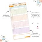 Übersichtlicher Wandkalender für die ganze Familie, strukturiert und farbenfroh. Januar mit floralen und Schmetterlingsmotiven.