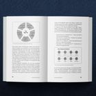 Links: Diagramm "The Big Five" zu Persönlichkeitseigenschaften. Rechts: Beschreibung des Myers-Briggs-Typenindikators.