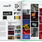 Doppelseitige Buchseite mit "MUBI"-Logos, Designvariationen, Texten über MUBI und Fotografien von Lichteffekten.