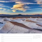 Campo de Piedra Pómez in Argentinien, eindrucksvolle Felsformationen bei Sonnenuntergang mit faszinierenden Wolkenmustern.