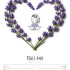 Mai/Juni Kalender, lila Blumenherz, meditierendes Kind illustriert in der Mitte.