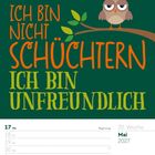 „Ich bin nicht schüchtern, ich bin unfreundlich.“ Illustration einer Eule auf einem Zweig. Kalender für Mai 2027.