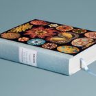 Text: "The Art and Science of Ernst Haeckel", "TASCHEN". Ein dickes Buch mit farbenfrohen, biologischen Illustrationen auf dem Cover.