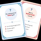 Zwei Spielkarten mit Fragen: "Was macht jemand, der liekut geht?" und "Sagt man Holl di stief!, meint das:".