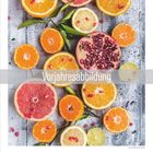 "Vorjahresabbildung". Aufgeschnittene Zitrusfrüchte und Granatapfel, Kalender unten mit Mai-Daten und Blattdeko.