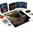 "The Slaughtered Lamb", "An American Werewolf in London", eine Werwolf-Abbildung, Zeitungsausschnitt und Filmverpackung.