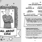 Texte: Full Name: Cole Jermaine Palmer. Born: Manchester, UK. Birthday: 6 May 2002. Höhe: 1.85 Metres. Position: Attacker. Major Clubs: Manchester City, Chelsea. National Team: England.

Illustration eines Fußballspielers in einem dekorativen Rahmen.