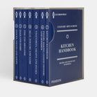 Kochbuchset mit Titeln: Stocks, Eggs, Fish, Meat, Vegetables, Pastry, Kitchen Handbook. Blauer Schuber, Le Cordon Bleu Logo.