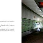 Links steht der Text "Das Kraftwerk – Umbrien". Rechts ist ein verlassener Kontrollraum mit grünen Schalttafeln.