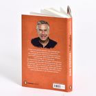 "Buchrücken-Titel: 'Hoffnungslos optimistisch'. Text beschreibt Krisen und Optimismus. Foto: Lächelnder Mann. Penguin Verlag Logo."