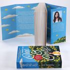 Buch mit dem Titel "One & Only" von Maurene Goo. Ein blaues Cover mit gelben Blumen und einer Frau.