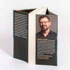 Links Text über Sci-Fi-Geschichten im Jahr 2578. Rechts Info über Andreas Gruber, Fotoschriftsteller.