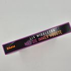 Buchrücken mit Text: "Lia Middleton - Was sie immer wusste". Logo von Piper in orange. Hintergrund lila-schwarz.