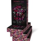 "Monty Jay: THE BLOOD WE CRAVE, AB 18 JAHRE. Schwarze Buchcover mit roten Blumen und Totenkopf."