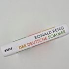 Ronald Reng - Der Deutsche Sommer. Buchrücken mit Titel und Autorennamen auf weißem Hintergrund.