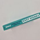Buchrücken in Türkis mit den Worten: "EASY MONEY, MARGARETHE HONISCH, PIPER."