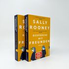 Zwei gelbe Bücher mit dem Titel "Gespräche mit Freunden" von Sally Rooney. Darauf Illustrationen zweier Personen.